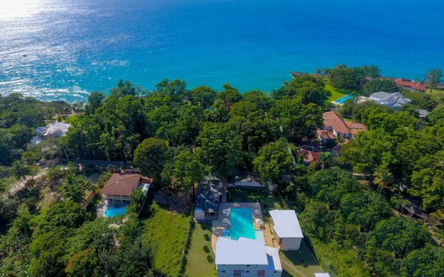 Caribbean Diamond Boutique Hotel