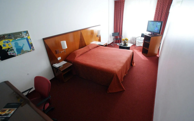 Cristal Palace Hotel