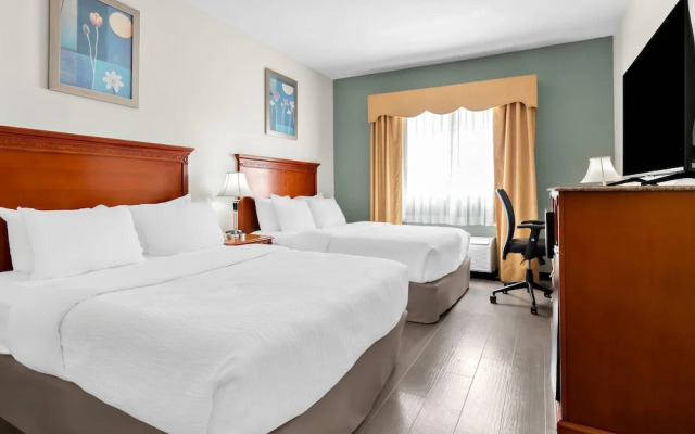 Quality Inn & Suites McAlester on Hwy 69