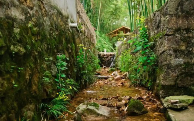 Yinxian Shanju Hotel