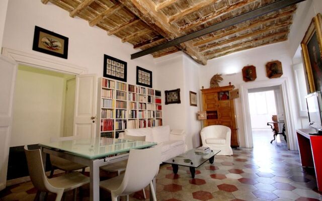 Enchanting 2BR Apt near Pantheon&Vatican