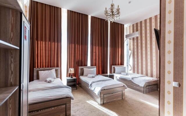 Garden Plaza Hotel
