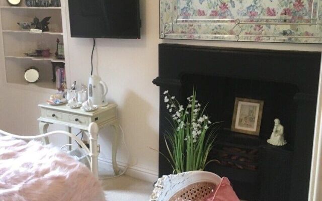 Littlebank Country House