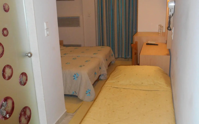 Frini Hotel