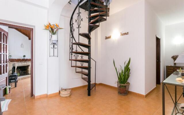 3 Marias Garden House B&B