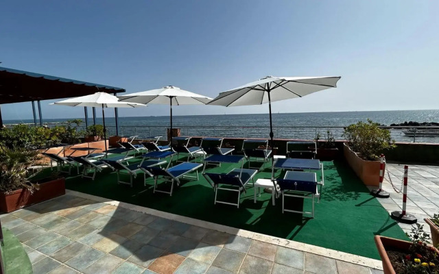 Hotel Polo Nautico