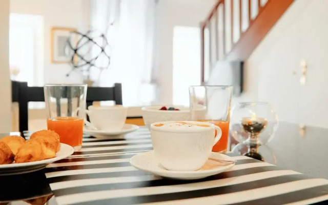 Apartamentos Oca Casas Reais