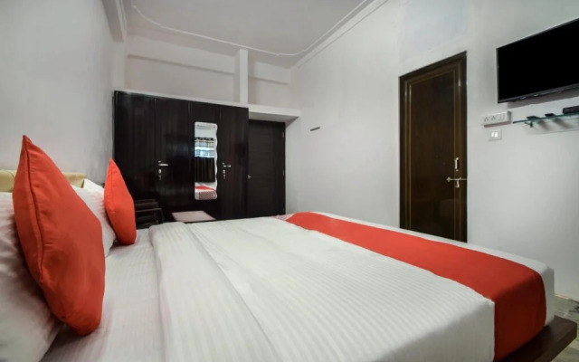 Hotel Moonlight By OYO Rooms