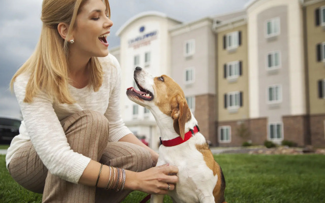 Candlewood Suites College Station At University by IHG