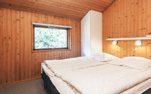 8 Person Holiday Home in Vaeggerlose-by Traum