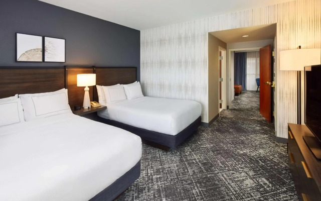 Hilton Charlotte Airport
