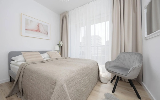 Warsaw Apartment With Balcony by Renters