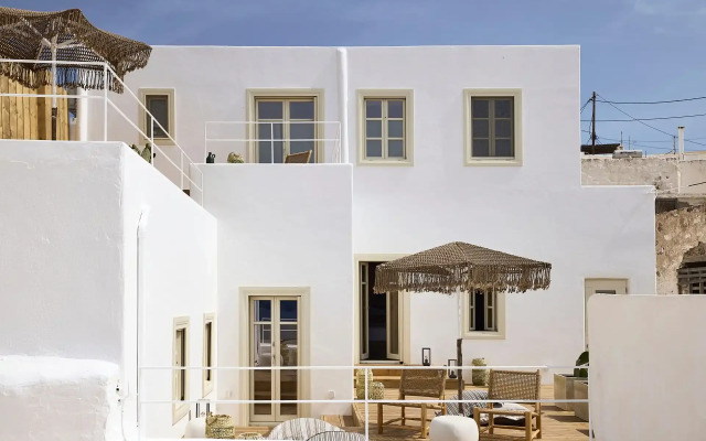 Niove Suites Milos