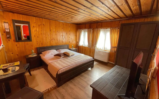 Guest rooms Colorit