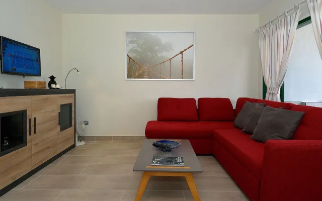 Cozy Apartment in Costa Teguise With Swimming Pool