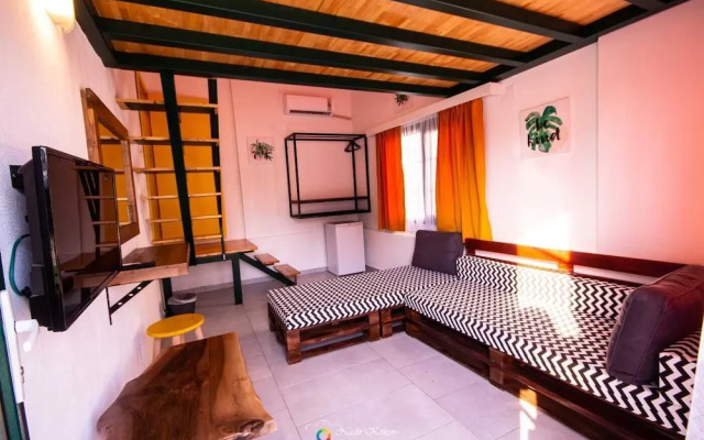 Limon Inn Hotel