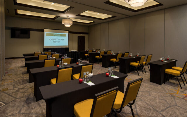 Courtyard Marriott Lafayette