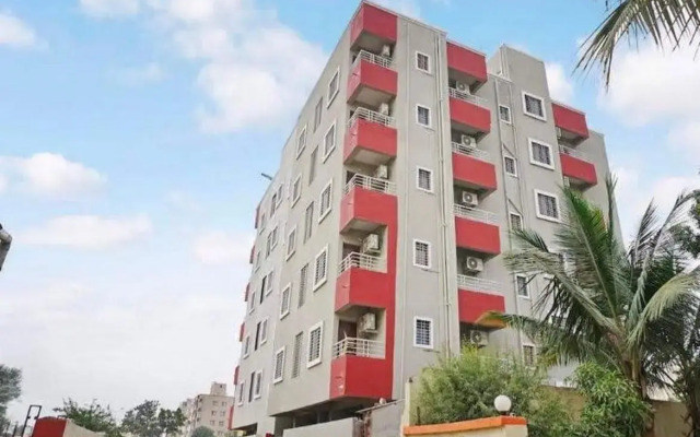 OYO Flagship 93318 Shrikrishna Hotels
