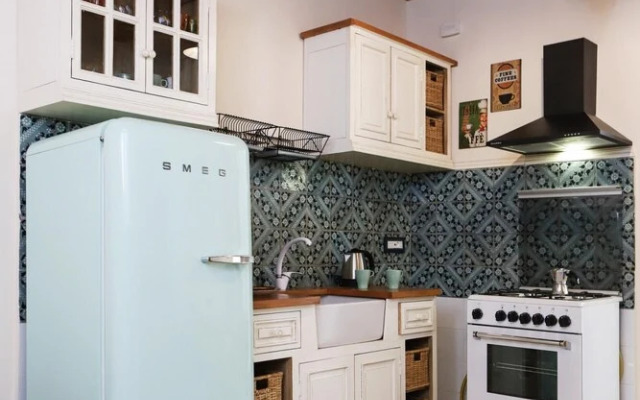 Shabby Chic Apartment in the Vibrant City Center
