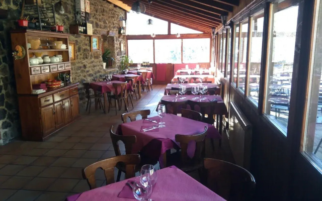 Albergue el Betato - Hostel