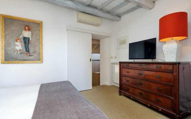 Monti Charme - My Extra Home