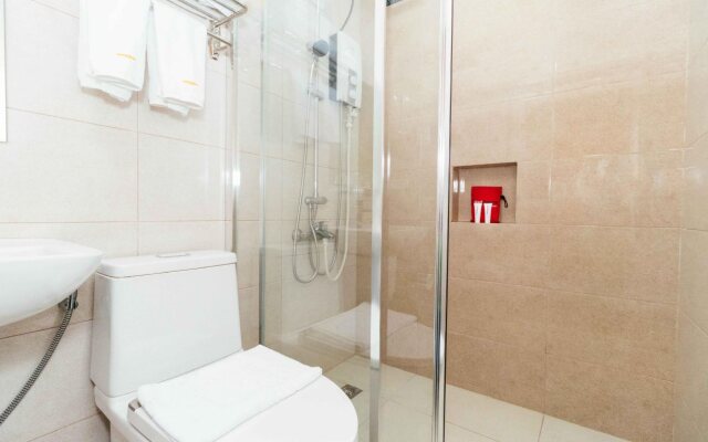 RedDoorz Premium @ Sampaloc Makati