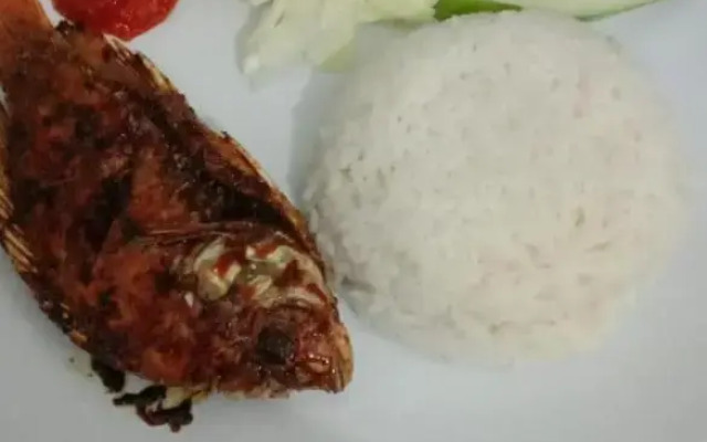 OYO 2240 Simpang Tujuh Residence