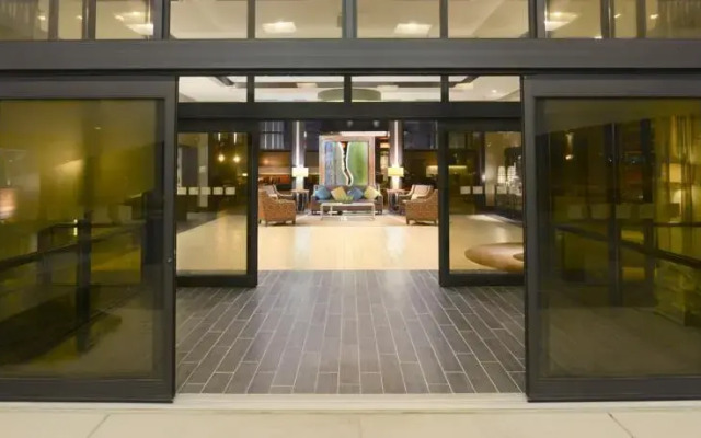 Holiday Inn Dallas Central Park Cities