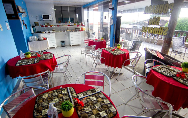Pousada Sao Silmares