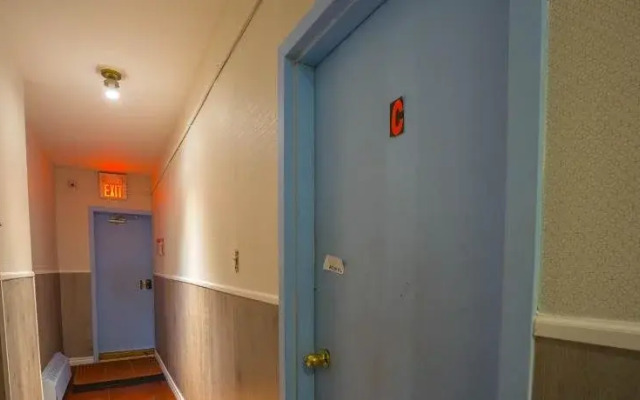 Pembroke Suites