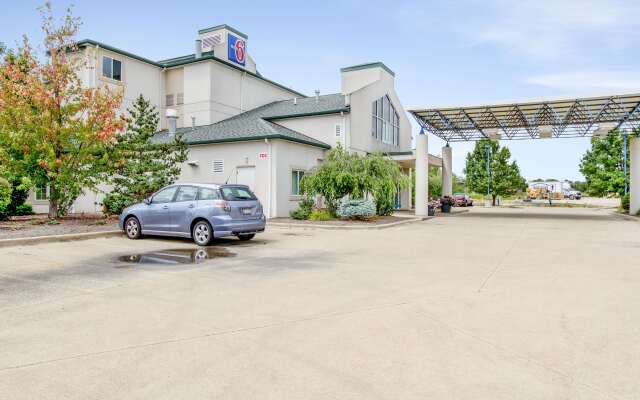 Motel 6 Medina, OH - Cleveland