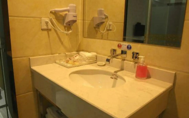 Global Village Hotel