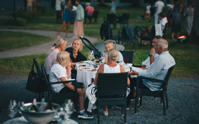 Villa Ammende Restaurant & Hotel