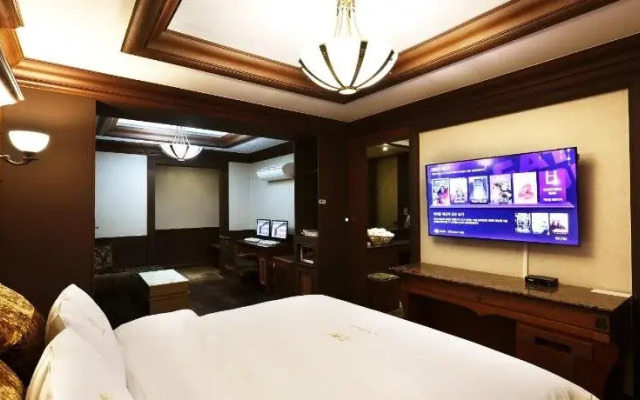 One 1 Motel