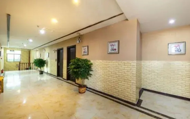 Meiyi Hotel (Meilan Airport Branch, Haikou)