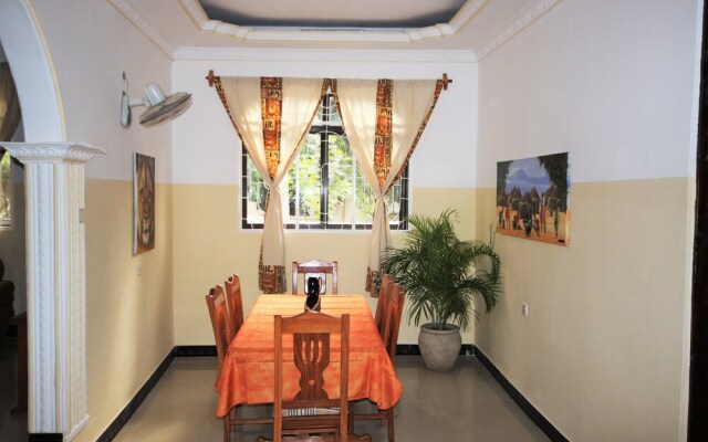 Airport Guesthouse