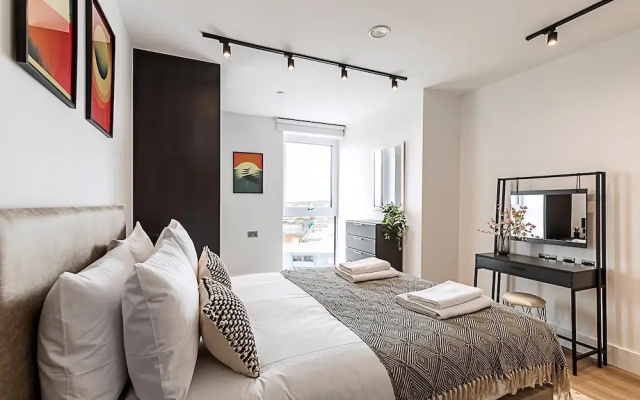 Contemporary Two Bedroom Apartment