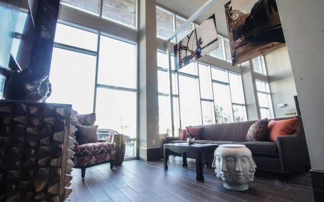 Luxury East Austin Flat