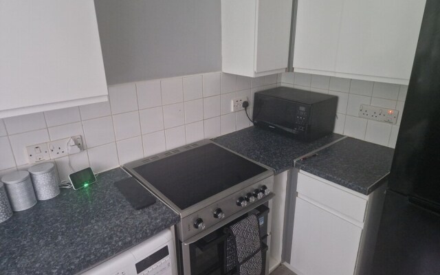 Immaculate 1-bed Apartment in Woodford Green