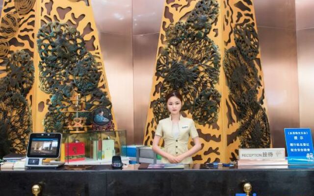 Inzone Garland Hotel