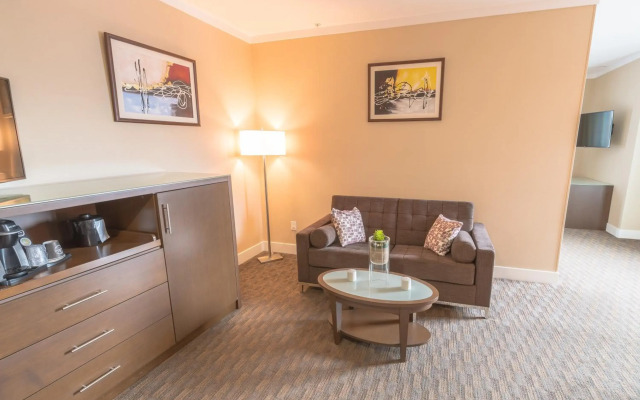 Mstar Hotel