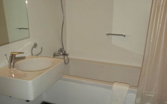 Azores Youth Hostels - Santa Maria