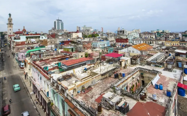 Luxury Neptuno Apartment