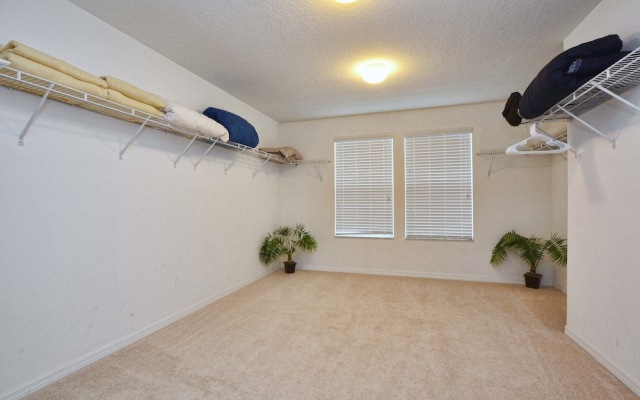 The Shire-5 Bedrooms House w/pool-4703TS