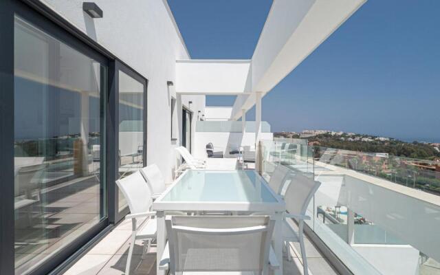 Via Celere 2326 Apartment with sea view
