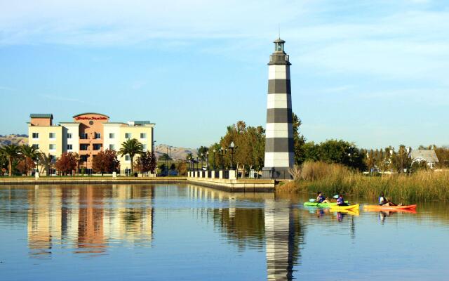 Hampton Inn & Suites Suisun City Waterfront