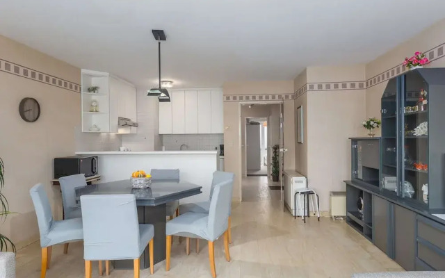 Spacious Apartment on the 1st Floor