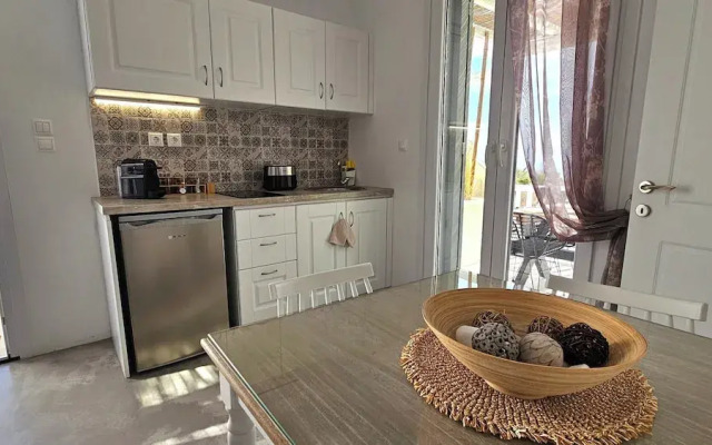Mykonos4Islands Seaside Homes and Suites