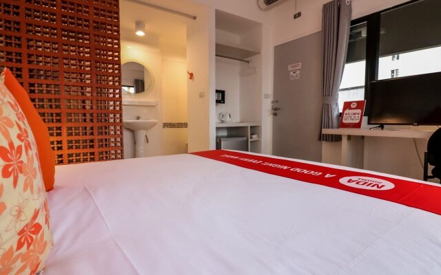 202 Hotel & Restaurant by NIDA Rooms