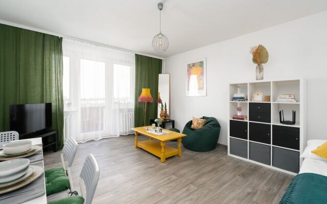 Retro Studio With Balcony by Renters